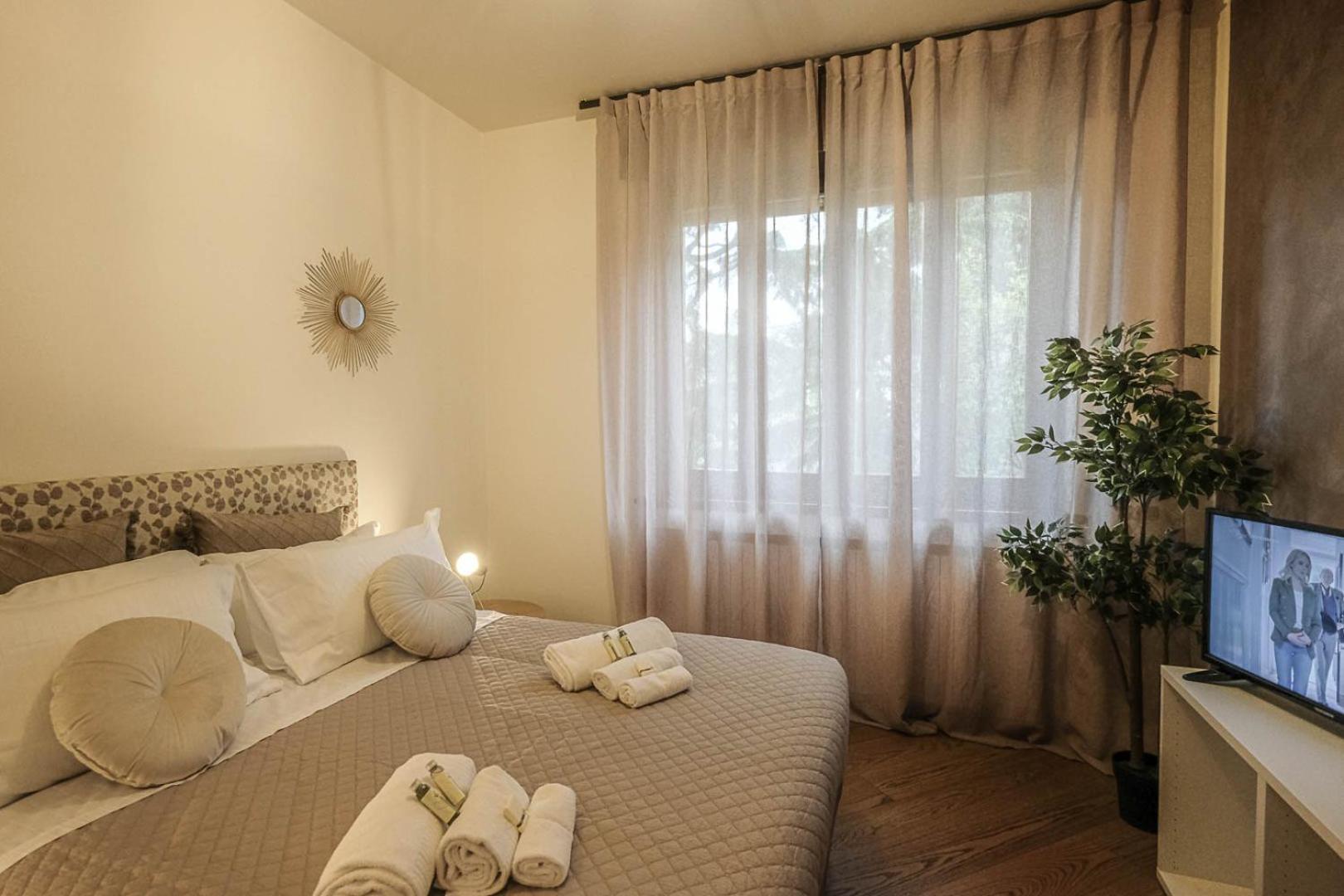 And Apartment *